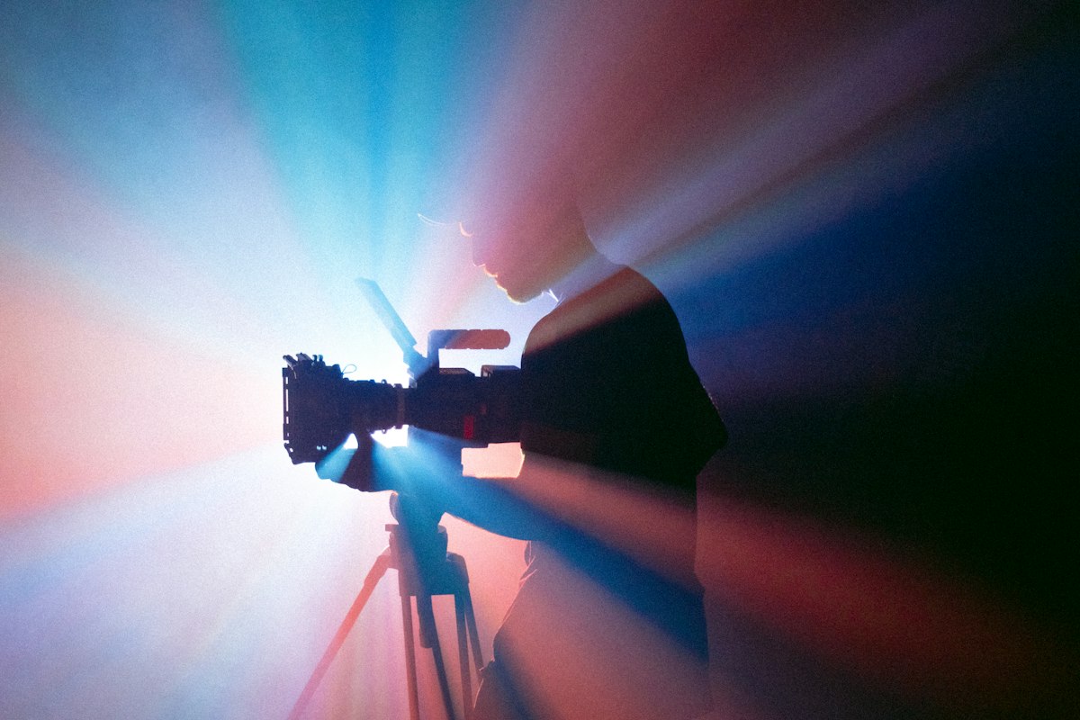 Luz de estudio encendida en un set